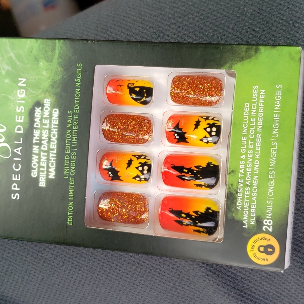 Halloween nails new
